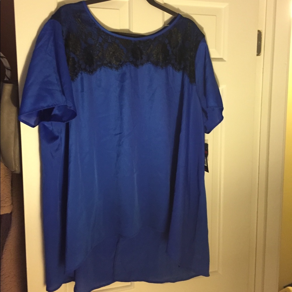 Size 4x Pure Energy Lace Top